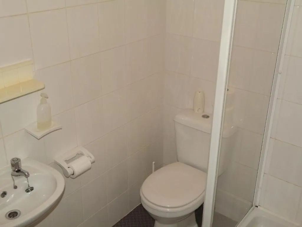 סקארבורו Northcote Hotel - B&B