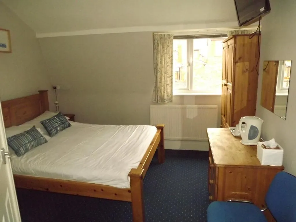 סקארבורו Northcote Hotel - B&B